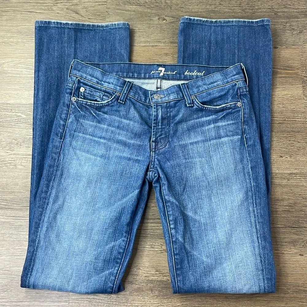 7 for All Mankind Women’s Bootcut Jeans, embellished back pockets, size 28 - Picture 1 of 15